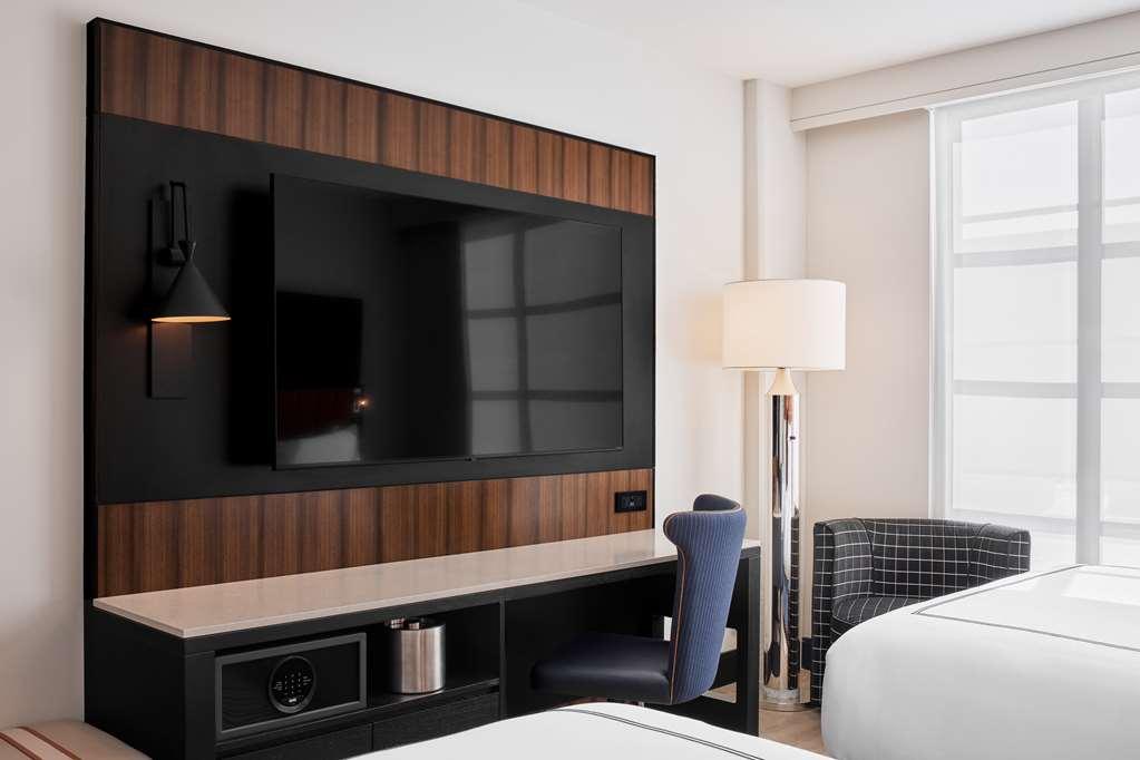 The Godfrey Detroit Curio Collection By Hilton Hotel Phòng bức ảnh