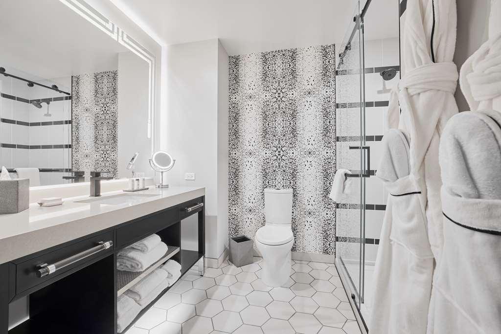 The Godfrey Detroit Curio Collection By Hilton Hotel Phòng bức ảnh