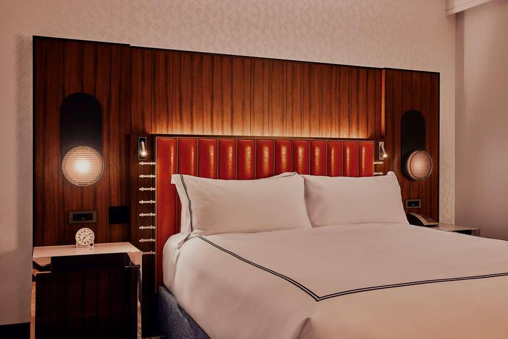 The Godfrey Detroit Curio Collection By Hilton Hotel Phòng bức ảnh